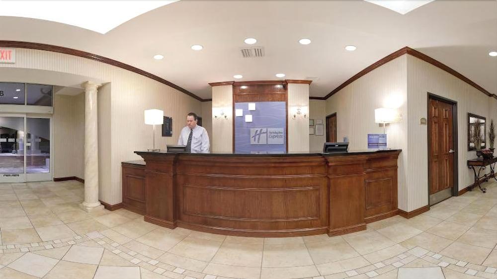 Holiday Inn Express Hotel & Suites Farmington, An Ihg Hotel Экстерьер фото