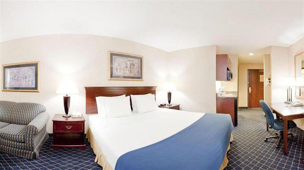 Holiday Inn Express Hotel & Suites Farmington, An Ihg Hotel Экстерьер фото