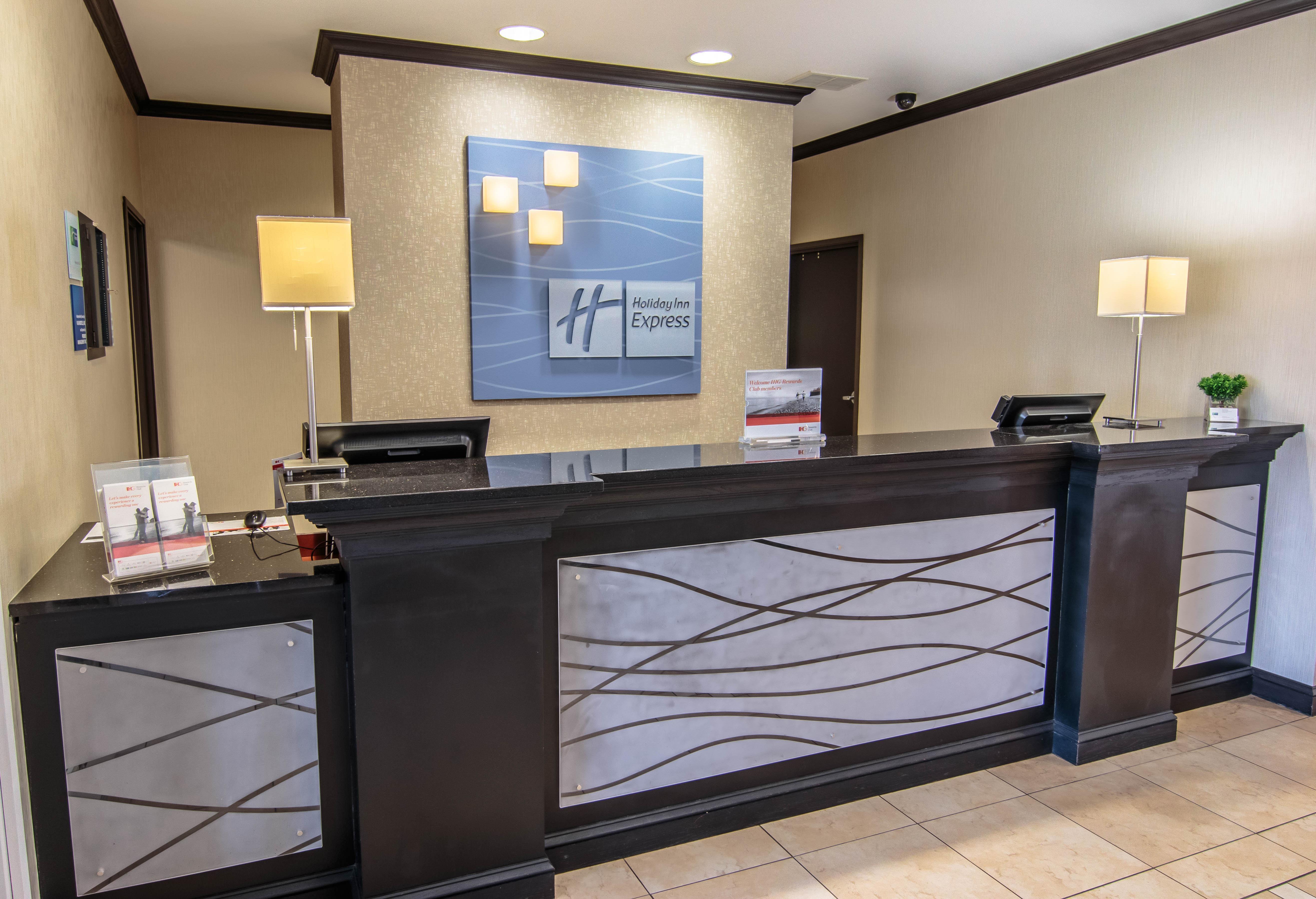 Holiday Inn Express Hotel & Suites Farmington, An Ihg Hotel Экстерьер фото